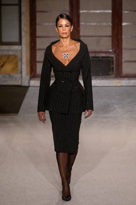 Sergio Hudson - Runway - February 2026 New York Fashion Week (NEW) Sergio Hudson - Runway - February 2026 New York Fashion Week. February 13, 2026, New York, New York, USA: A model walks the runway for the Sergio Hudson fashion show during the New York Fashion Week at the New York Public Library on February 13, 2026 in New York City. (Credit: M10s TheNews2) (Foto: M10s Thenews2 imago images) Sergio Hudson - Runway - February 2026 New York Fashion Week  Copyright: xRonxAdarx