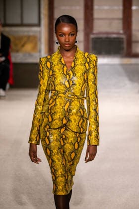 Sergio Hudson - Runway - February 2026 New York Fashion Week (NEW) Sergio Hudson - Runway - February 2026 New York Fashion Week. February 13, 2026, New York, New York, USA: A model walks the runway for the Sergio Hudson fashion show during the New York Fashion Week at the New York Public Library on February 13, 2026 in New York City. (Credit: M10s TheNews2) (Foto: M10s Thenews2 imago images) Sergio Hudson - Runway - February 2026 New York Fashion Week  Copyright: xRonxAdarx