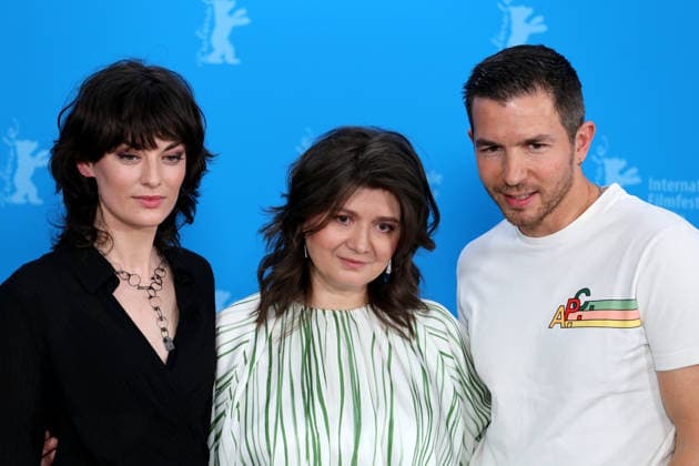 February 14, 2026, Berlin, Germany: (from left) Violet Braeckman, director Teodora Ana Mihai and Matteo Simon pose during the photocall for Heysel 85 at the 76th Berlin International Film Festival (Berlinale) in Berlin. The festival runs from Feb. 12 to 22, 2026. Berlin Germany - ZUMAf146 20260214_zip_f146_040 Copyright: xRouzbehxFouladix