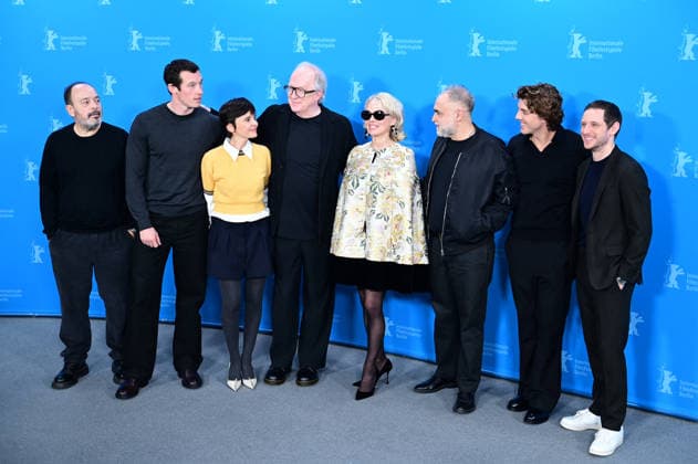 Yorgos Stefanakos, Callum Turner, Elena Anaya, Tracy Letts, Pamela Anderson, Karim Aïnouz, Lukas Gage, Jamie Bell and Efthmis Fillipou at the Rosebush Pruning photocall during the 76th Berlinale International Film Festival Berlin 2026 , February 14, 2026 Romain Doucelin Bestimage The Rosebush Pruning photocall during the 76th Berlinale International Film Festival Berlin at Grand Hyatt Hotel on February 14, 2026 in Berlin, Germany Berlin Allemagne Copyright: xRomainxDoucelinx xBestimagexRomainxDoucelinx xBestimagex
