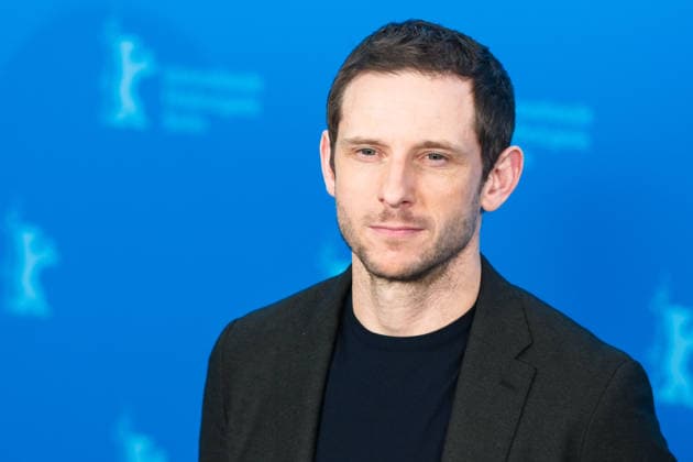 Photocall for Rosebush Pruning , Grand Hyatt Berlin, Berlin, Germany Jamie Bell poses at the Photocall for Rosebush Pruning during Berlinale (Berlin Film Festival) at Grand Hyatt Berlin, Berlin, , Germany on 14 February 2026., Credit:Julie Edwards Avalon  Copyright: xJuliexEdwardsx xAvalonx 1074973333