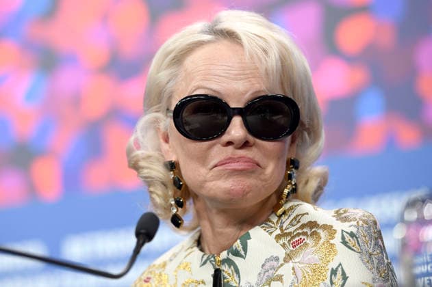 Pamela Anderson at the press conference for the feature film Rosebush Pruning at the Berlinale 2026 76 Berlin International Film Festival at the Hotel Grand Hyatt Berlin, 14 02 2026 Foto:xC.xNiehausx xFuturexImagex pruning_6273