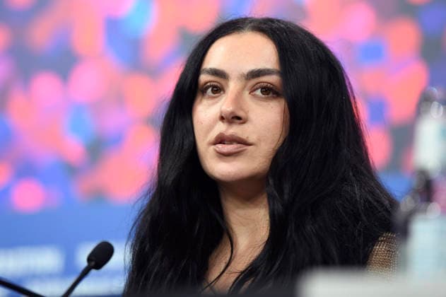 Charli xcx at the press conference for the feature film The Moment at the Berlinale 2026 76 Berlin International Film Festival at the Hotel Grand Hyatt Berlin, 14 02 2026 Foto:xC.xNiehausx xFuturexImagex moment_6220