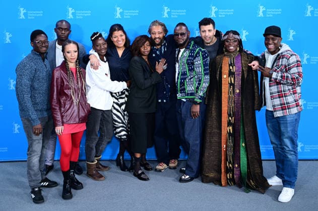 Léquipe du film au photocall du film Doa lors de la 76ème édition du festival international du film de Berlin La Berlinale 2026 , le 14 février 2026 Romain Doucelin Bestimage Cast and crew pose at the Dao photocall during the 76th Berlinale International Film Festival Berlin at Grand Hyatt Hotel on February 14, 2026 in Berlin, Germany Berlin Allemagne  Copyright: xRomainxDoucelinx xBestimagexRomainxDoucelinx xBestimagex