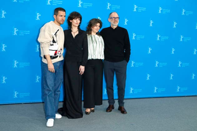 Matteo Simoni, Violet Braeckman, Teodora Ana Mihai and Hans Everaert at the photocall for the feature film Heysel 85 at the Berlinale 2026 76 Berlin International Film Festival at the Hotel Grand Hyatt Berlin, 14 02 2026 Foto:xC.xTamckex xFuturexImagex heysel_6211