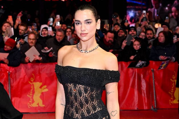 76th Berlin Film Festival Screening Rosebush Pruning Dua Lipa attending the screening of the movie Rosebush Pruning during 76th Berlin International Film Festival in Berlin, Germany on 14 February 2026. Photo by Julien Reynaud APS-Medias ABACAPRESS.COM Berlin  Copyright: xReynaudxJulien APS-Medias ABACAx