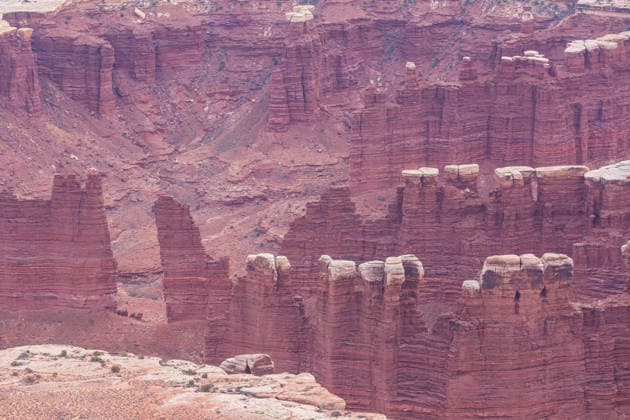 Creative Highlights World Sandsteinbildungen in Utah, USA. Schöne ungewöhnliche Landschaften bei Sonnenaufgang.. Sandstone formations in Utah, USA. Beautiful Unusual landscapes at sunrise.. (License=RF) Copyright: xZoonar.com GalynaxAndrushkox 24645435