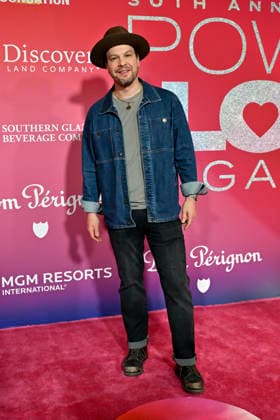 Feb. 14, 2026 - Las Vegas, Nevada, U.S. - Musician Gavin DeGraw attends the annual Keep Memory Alive Power of Love gala benefit for the Cleveland Clinic Lou Ruvo Center for Brain Health at MGM Grand Garden Arena on February 14, 2026 in Las Vegas, Nevada. Las Vegas USA - ZUMAbk3_ 20260214_zaf_bk3_014 Copyright: xDavidxBeckerx