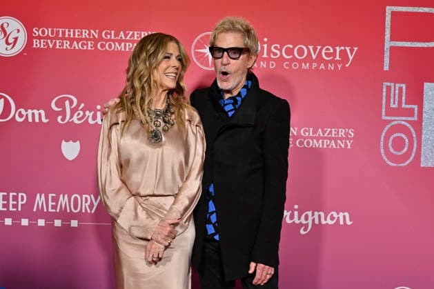 Feb. 14, 2026 - Las Vegas, Nevada, U.S. - Singer-songwriter Rita Wilson (L) and singer Kevin Cronin of REO Speedwagon attend the annual Keep Memory Alive Power of Love gala benefit for the Cleveland Clinic Lou Ruvo Center for Brain Health at MGM Grand Garden Arena on February 14, 2026 in Las Vegas, Nevada. Las Vegas USA - ZUMAbk3_ 20260214_zaf_bk3_057 Copyright: xDavidxBeckerx
