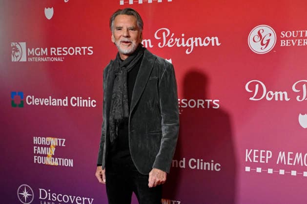 Feb. 14, 2026 - Las Vegas, Nevada, U.S. - Musician Kenny Loggins attends the annual Keep Memory Alive Power of Love gala benefit for the Cleveland Clinic Lou Ruvo Center for Brain Health at MGM Grand Garden Arena on February 14, 2026 in Las Vegas, Nevada. Las Vegas USA - ZUMAbk3_ 20260214_zaf_bk3_072 Copyright: xDavidxBeckerx