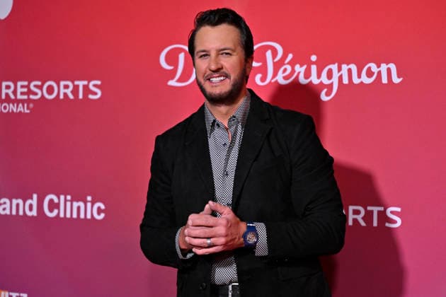 Feb. 14, 2026 - Las Vegas, Nevada, U.S. - Musician Luke Bryan attends the annual Keep Memory Alive Power of Love gala benefit for the Cleveland Clinic Lou Ruvo Center for Brain Health at MGM Grand Garden Arena on February 14, 2026 in Las Vegas, Nevada. Las Vegas USA - ZUMAbk3_ 20260214_zaf_bk3_127 Copyright: xDavidxBeckerx