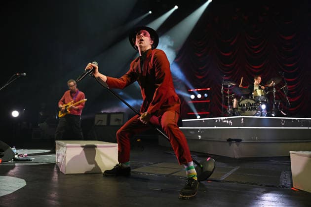 MaxÃ¯mo Park performing at Brixton Academy LONDON, ENGLAND - FEBRUARY 14: Paul Smith of ˜MaxÃ¯mo Park™ performing at Brixton Academy on February 14, 2026 in London, England. CAP MAR MAR Great Britain Copyright: xMartinxHarris CapitalxPicturesx