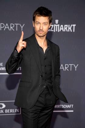 Tom Schilling as a guest on the red carpet at the Medienboard Party 2026 at the 76 Berlinale 2026 at Holzmarkt on Saturday February 14, 2026 in Berlin Berlin Germany