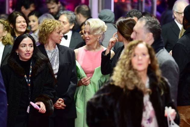 Pamela Anderson à la première du film Rosebush Pruning lors de la 76ème édition du festival international du film de Berlin La Berlinale 2026 , le 14 février 2026 Romain Doucelin Bestimage Celebrities attend the premiere of Rosebush Pruning during the 76th Berlinale, Berlin International Film Festival, at the Berlinale Palast, on February 14, 2026 in Berlin, Germany Berlin Allemagne  Copyright: xRomainxDoucelinx xBestimagexRomainxDoucelinx xBestimagex