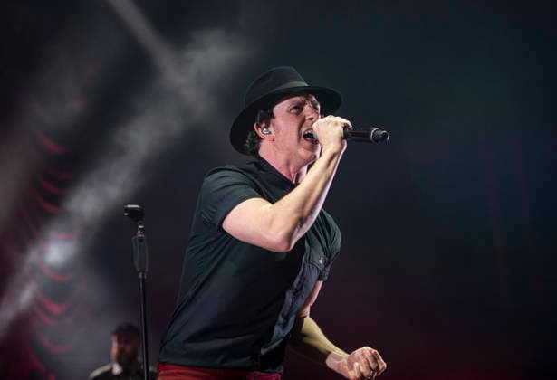 Maximo Park at O2 Academy Brixton 14 02 2026 Maximo Park perform at O2 Academy Brixton in London on 14th February 2026. Tom English drums Duncan Lloyd guitar Paul Smith lead vocals Jemma Freese keyboards, piano, backing vocals Andrew Lowther bass guitar, Credit:Zoran Veselinovic Avalon UK, London, O2 Academy Brixton  Copyright: xZoranxVeselinovicx xAvalonx 1075153224
