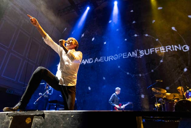 Suede , performs live, at, o2 Cith Hall, Newcastle, Uk, on 14 February 2026 Brett Anderson of Suede , performs live, at, o2 Cith Hall, Newcastle, Uk, on 14 February 2026, Credit:David Wala Avalon England, Tyne and Wear, Newcastle upon Tyne  Copyright: xDavidxWalax xAvalonx 1075151220