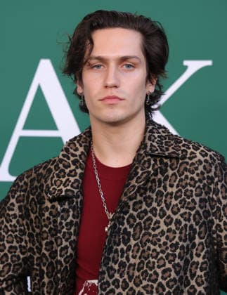 14 February, 2026 - Los Angeles, California Chase Hudson. Los Angeles Special Screening Of A24 s How To Make A Killing held at AMC The Grove 14 in Los Angeles. Los Angeles USA  - ZUMAa123 20260214_zaa_a123_033 Copyright: xADx