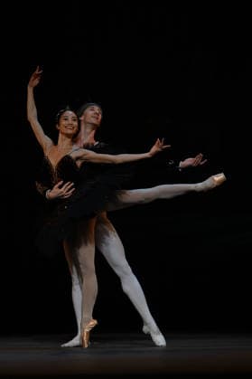 . 15 02 2026. London, United Kingdom. Ballet dancers rehearsing for the 20th anniversary Ballet Icons Gala at the London Coliseum. The gala features an International cast of ballet stars from the worldÕs most prestigious companies, including The Royal Ballet, La Scala, American Ballet Theatre, New York City Ballet and the Paris Opera Ballet.  xHowardxJonesx xi-Imagesx IIM-26572-0007