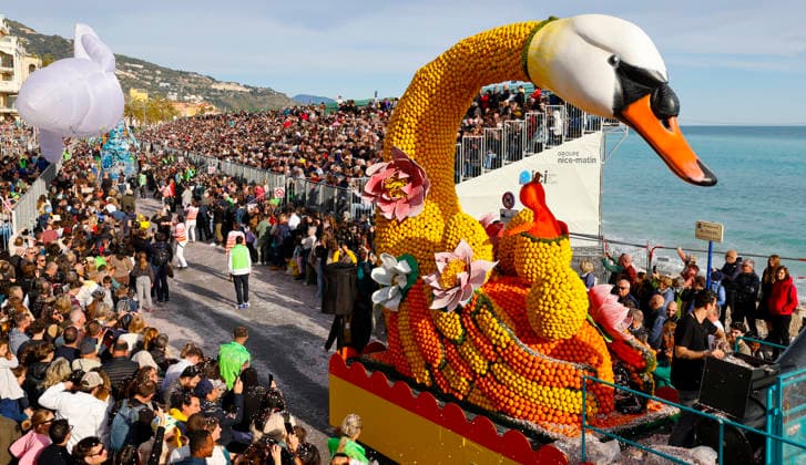 News Bilder des Tages Menton, France - February 15, 2026: 92e Fete du Citron 92nd Lemon Festival: Merveilles du vivant, Sunday Corso. 92e Fete du Citron 92nd Lemon Festival in Menton: Merveilles du vivant - Sunday Corso *** Menton, France February 15, 2026 92e Fete du Citron 92nd Lemon Festival Merveilles du vivant, Sunday Corso 92e Fete du Citron 92nd Lemon Festival in Menton Merveilles du vivant Sunday Corso