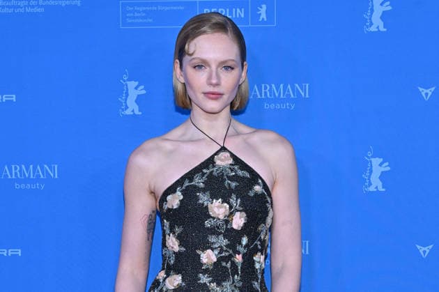 76th Berlin Film Festival Screening Mint Emma Laird attending the screening of the series Mint during 76th Berlin International Film Festival in Berlin, Germany on 15 February 2026. Photo by Julien Reynaud APS-Medias ABACAPRESS.COM Berlin  Copyright: xReynaudxJulien APS-Medias ABACAx