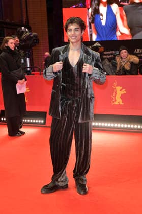 Nic Kaufmann at the premiere of the feature film Rose at the Berlinale 2026 76 Berlin International Film Festival in the Berlinale Palast Berlin, 15 02 2026 Foto:xM.xBehrensx xFuturexImagex rose_6250