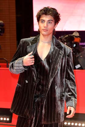 Nic Kaufmann at the premiere of the feature film Rose at the Berlinale 2026 76 Berlin International Film Festival in the Berlinale Palast Berlin, 15 02 2026 Foto:xM.xBehrensx xFuturexImagex rose_6252