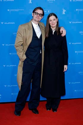 Sam Riley with husband Alexandra Maria Lara at the premiere of the BBC series Mint at the Berlinale 2026 76 Berlin International Film Festival at the Zoo Palast Berlin, 15 02 2026 Foto:xC.xTamckex xFuturexImagex mint_6235