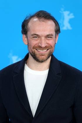 February 15, 2026, Berlin, Germany: French actor Arieh Worthalter poses for a photo call for the film Dust during the 76th Berlin International Film Festival (Berlinale), which is Europe s first major film festival of the year, in Berlin. The festival runs from February 12 to 22, 2026. Berlin Germany - ZUMAf146 20260215_zip_f146_064 Copyright: xRouzbehxFouladix