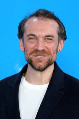 February 15, 2026, Berlin, Germany: French actor Arieh Worthalter poses for a photo call for the film Dust during the 76th Berlin International Film Festival (Berlinale), which is Europe s first major film festival of the year, in Berlin. The festival runs from February 12 to 22, 2026. Berlin Germany  - ZUMAf146 20260215_zip_f146_071 Copyright: xRouzbehxFouladix