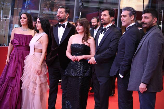 February 15, 2026, Berlin, Germany: Team of Salvation movie poses for a group photo on the red carpet for the film Salvation at the 76th Berlin International Film Festival (Berlinale), which is Europe s first major film festival of the year, in Berlin. The festival runs from February 12 to 22, 2026. Berlin Germany - ZUMAf146 20260215_zip_f146_154 Copyright: xRouzbehxFouladix