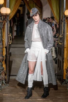 Zaldy - Runway - February 2026 New York Fashion Week, New York, USA - 15 Feb 2026 A model walks the runway at the Zaldy fashion show during New York Fashion Week at Hotel Chelsea on February 15, 2026 in New York City. New York United States Copyright: xRonxAdarx xSOPAxImagesx _radar_zaldy_20260215_02639
