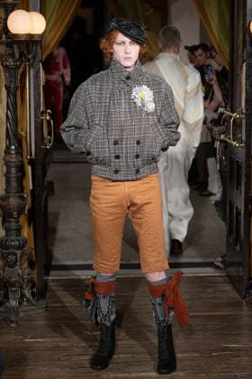 Zaldy - Runway - February 2026 New York Fashion Week, New York, USA - 15 Feb 2026 A model walks the runway at the Zaldy fashion show during New York Fashion Week at Hotel Chelsea on February 15, 2026 in New York City. New York United States Copyright: xRonxAdarx xSOPAxImagesx _radar_zaldy_20260215_03128