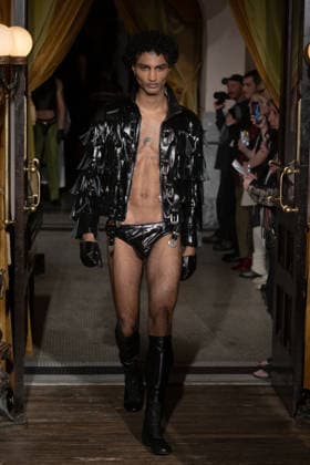 Zaldy - Runway - February 2026 New York Fashion Week, New York, USA - 15 Feb 2026 A model walks the runway at the Zaldy fashion show during New York Fashion Week at Hotel Chelsea on February 15, 2026 in New York City. New York United States Copyright: xRonxAdarx xSOPAxImagesx _radar_zaldy_20260215_03402