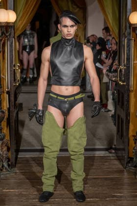 Zaldy - Runway - February 2026 New York Fashion Week, New York, USA - 15 Feb 2026 A model walks the runway at the Zaldy fashion show during New York Fashion Week at Hotel Chelsea on February 15, 2026 in New York City. New York United States Copyright: xRonxAdarx xSOPAxImagesx _radar_zaldy_20260215_03479