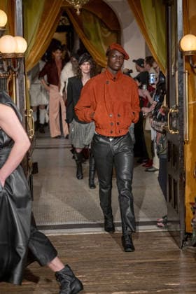 Zaldy - Runway - February 2026 New York Fashion Week, New York, USA - 15 Feb 2026 Models walk the runway finale at the Zaldy fashion show during New York Fashion Week at Hotel Chelsea on February 15, 2026 in New York City. New York United States Copyright: xRonxAdarx xSOPAxImagesx _radar_zaldy_20260215_03932