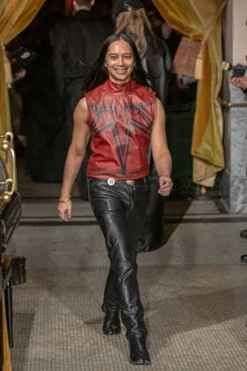 Zaldy - Runway - February 2026 New York Fashion Week, New York, USA - 15 Feb 2026 Designer Zaldy Goco walks the runway finale at the Zaldy fashion show during New York Fashion Week at Hotel Chelsea on February 15, 2026 in New York City. New York United States Copyright: xRonxAdarx xSOPAxImagesx _radar_zaldy_20260215_04318