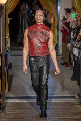 Zaldy - Runway - February 2026 New York Fashion Week, New York, USA - 15 Feb 2026 Designer Zaldy Goco walks the runway finale at the Zaldy fashion show during New York Fashion Week at Hotel Chelsea on February 15, 2026 in New York City. New York United States Copyright: xRonxAdarx xSOPAxImagesx _radar_zaldy_20260215_04339