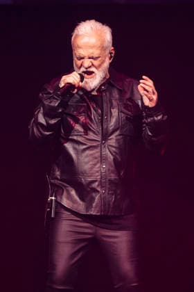 Nino de Angelo live at a concert of his Irgendwann im Leben Live 2026 Tour in the Messehalle Erfurt, 15 03 2026 Foto:xM.xKremerx xFuturexImagex angelo_6212