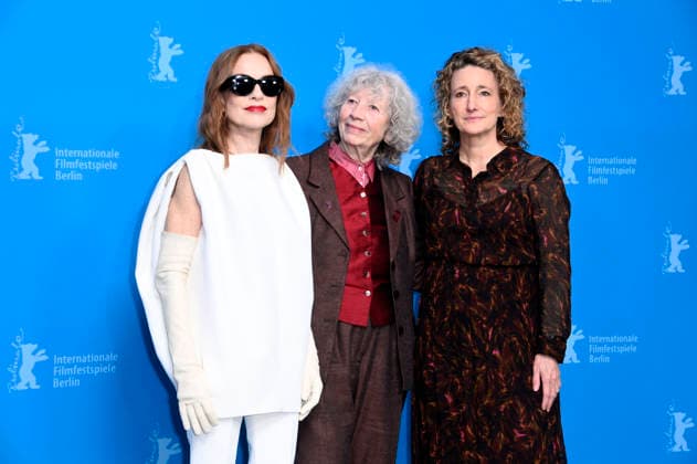 Isabelle Huppert, Ulrike Ottinger and Tricia Tuttle at the photocall for the feature film The Blood Countess at the Berlinale 2026 76 Berlin International Film Festival at the Hotel Grand Hyatt Berlin, 16 02 2026 Foto:xN.xKubelkax xFuturexImagex blutgraefin_6233