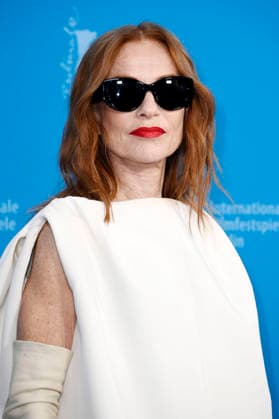 Isabelle Huppert at the photocall for the feature film The Blood Countess at the Berlinale 2026 76 Berlin International Film Festival at the Hotel Grand Hyatt Berlin, 16 02 2026 Foto:xN.xKubelkax xFuturexImagex blutgraefin_6268