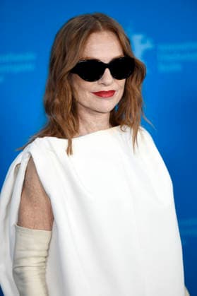 Isabelle Huppert at the photocall for the feature film The Blood Countess at the Berlinale 2026 76 Berlin International Film Festival at the Hotel Grand Hyatt Berlin, 16 02 2026 Foto:xC.xNiehausx xFuturexImagex blutgraefin_6356