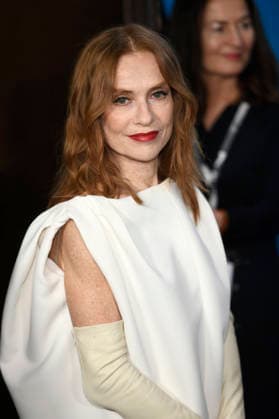 Isabelle Huppert at the photocall for the feature film The Blood Countess at the Berlinale 2026 76 Berlin International Film Festival at the Hotel Grand Hyatt Berlin, 16 02 2026 Foto:xC.xNiehausx xFuturexImagex blutgraefin_6363
