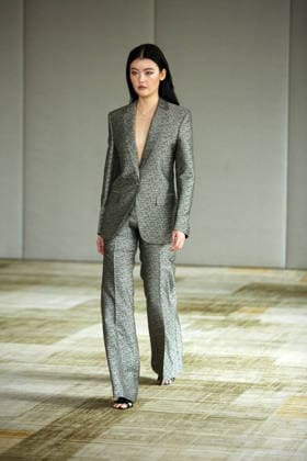February 16, 2026, New York, New York, USA: A model walks the runway during the Veejay Floresca Fall Winter 26 show at New York Fashion Week in New York City. New York USA  - ZUMAs237 20260216_aap_s237_043 Copyright: xMarkxJ.xSullivanx