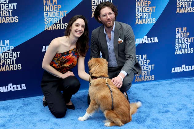 Kari Fischer with dog Indy and Ben Leonberg at the 41st Film Independent Spirit Awards 2026 at the Hollywood Palladium Los Angeles, 15 02 2026 Foto:xJ.xBlocx xFuturexImagex spirits_6559