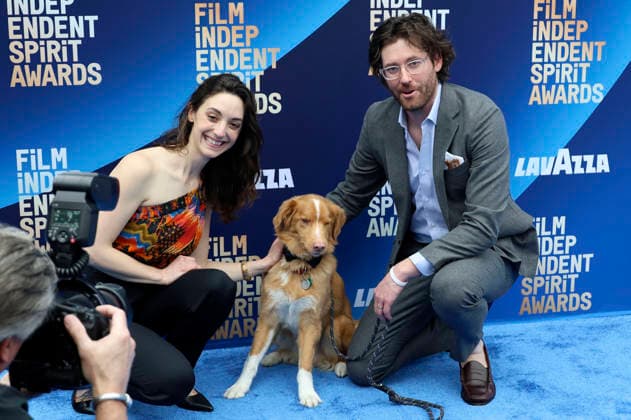 Kari Fischer with dog Indy and Ben Leonberg at the 41st Film Independent Spirit Awards 2026 at the Hollywood Palladium Los Angeles, 15 02 2026 Foto:xJ.xBlocx xFuturexImagex spirits_6560