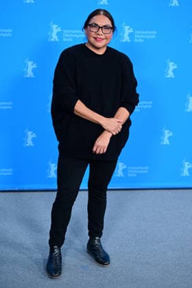 Deborah Mailman poses at the Wolfram photocall during the 76th Berlinale International Film Festival Berlin at Grand Hyatt Hotel on February 17, 2026 in Berlin Romain Doucelin Bestimage  Copyright: xRomainxDoucelinx xBestimagexRomainxDoucelinx xBestimagex