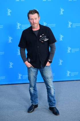Erroll Shand poses at the Wolfram photocall during the 76th Berlinale International Film Festival Berlin at Grand Hyatt Hotel on February 17, 2026 in Berlin, Germany Romain Doucelin Bestimage  Copyright: xRomainxDoucelinx xBestimagexRomainxDoucelinx xBestimagex