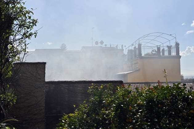 Photo IPP Felice De Martino Naples 17 02 2026 Sannazaro Theater fire in the photo smoke rises into the sky from the rubble of the burned theater