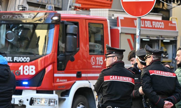 Photo IPP Felice De Martino Naples 17 02 2026 Sannazaro Theater fire in the photo carabinieri and firefighters in the streets adjacent to the theater to prevent onlookers from approaching