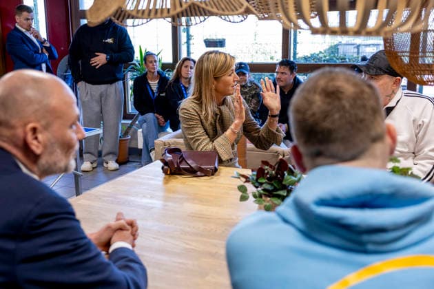 17-02-2026 Amsterdam Queen Maxima visited Opvanglocatie T6, a homeless shelter, to support homeless EU citizens and the collaboration between the relevant healthcare and support partners in Amsterdam. Â  Copyright: xPPEx
